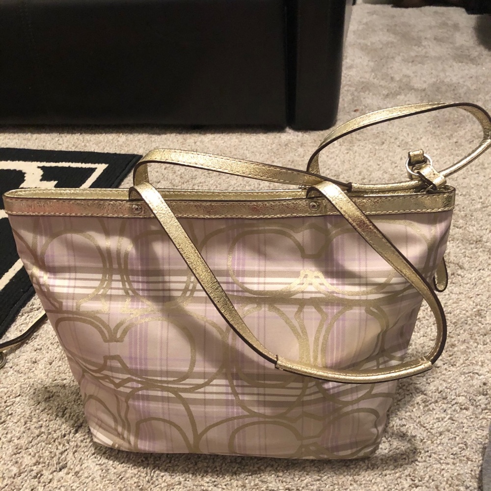 Authentic coach purse